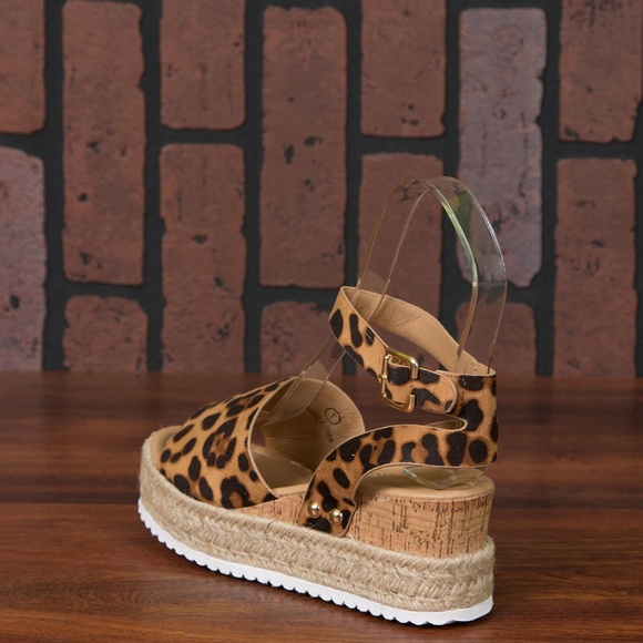 SZ 8.5/10 Leopard Ankle Strap Espadrille Sandals - Picture 4 of 5